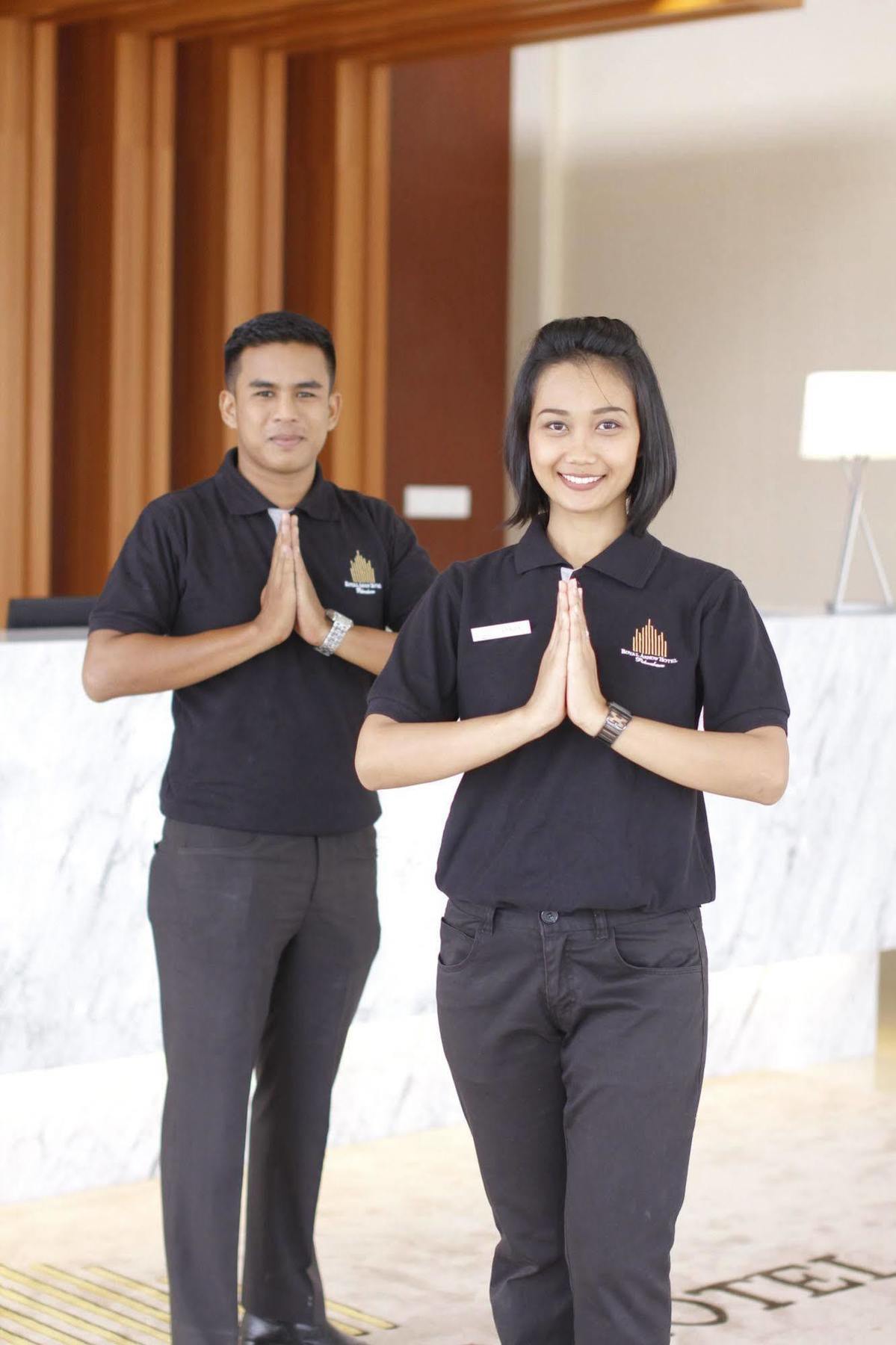 Royal Asnof Hotel Pekanbaru Exterior photo